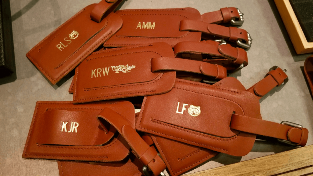 Personalized leather luggage tags